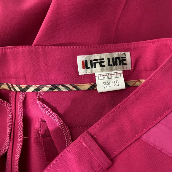 Life Line Capris - Picture 6 of 6